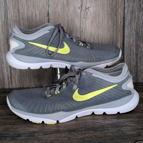Nike Flex Supreme TR 4 Women's Cross-Training Shoe SZ 7.5 - Picture 2 of 8